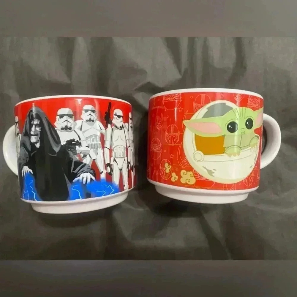 Star Wars Bundle - Two Coffee, Hot Chocolate or Tea Mugs & Hasbro Playskool Hero - Picture 6 of 9